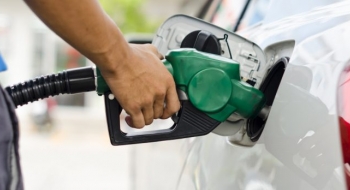 Petrobras anuncia terceiro aumento da gasolina em fevereiro